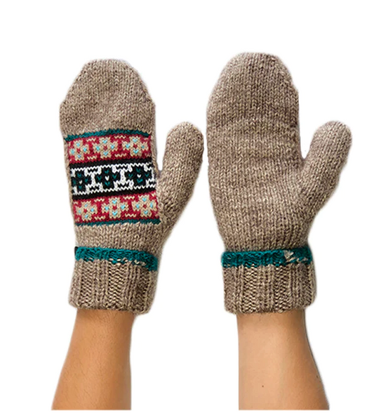 hand knit mittens // 3 colours
