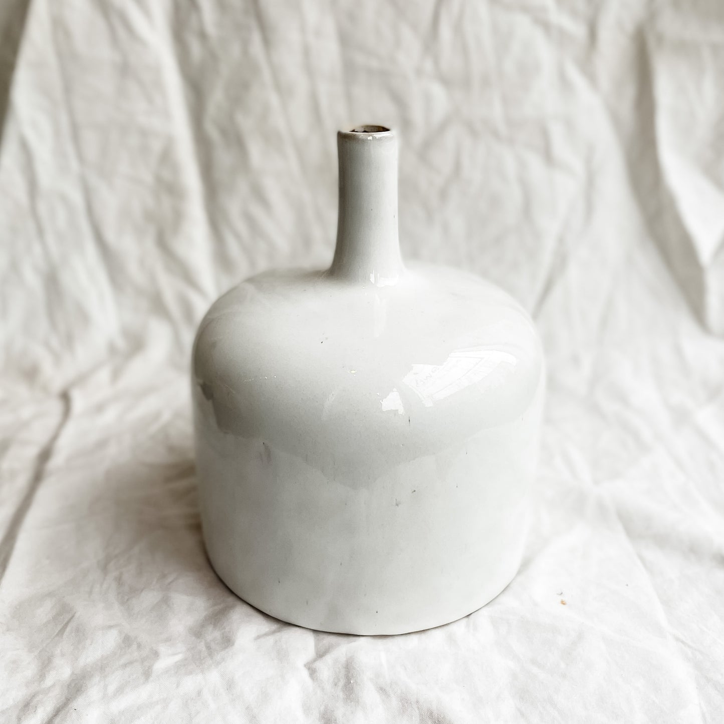 ceramic bottle vase // 2 sizes